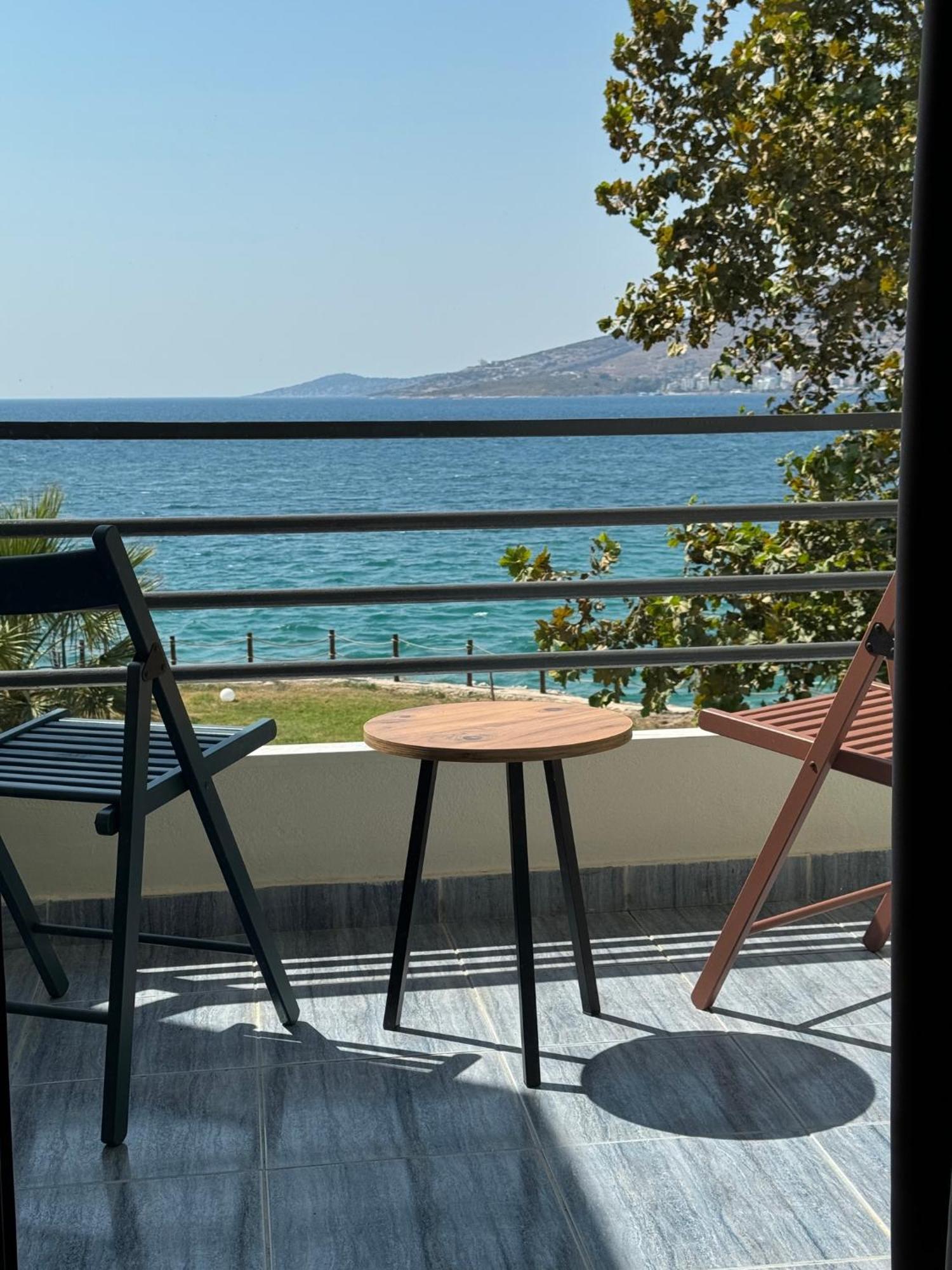 Orb Inn Sarandë Exteriör bild
