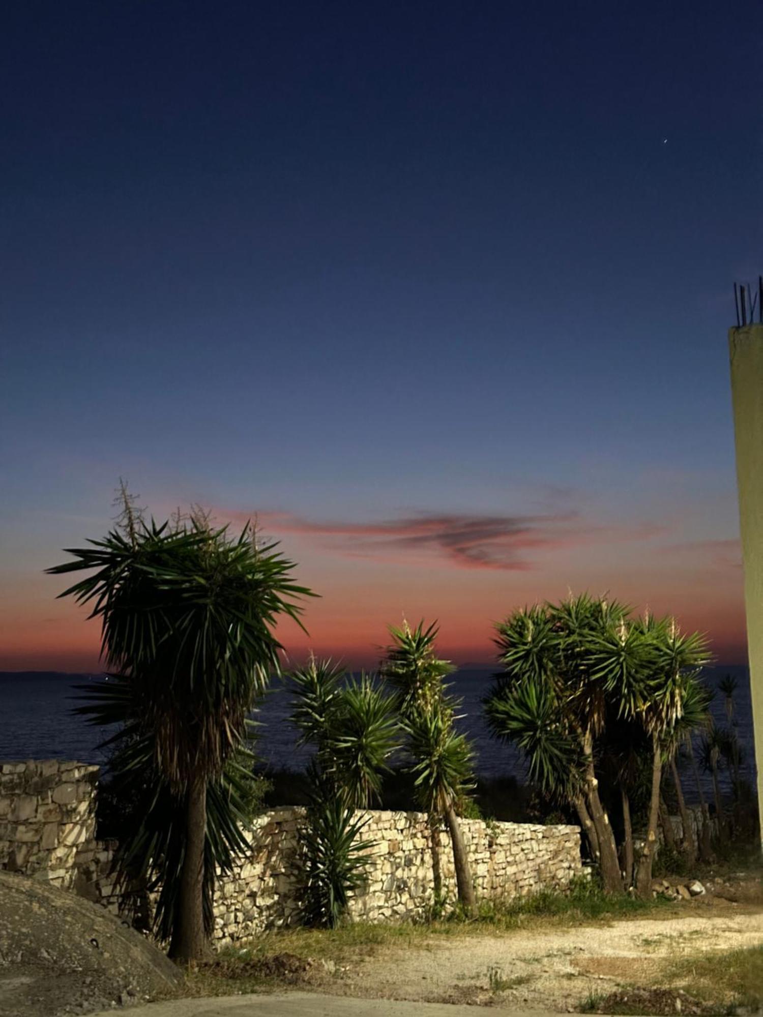 Orb Inn Sarandë Exteriör bild